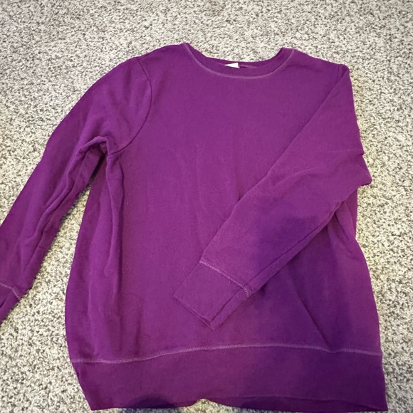 Purple Thin Sweatshirt, Hanes, Size 1X (Fits like meduim) - Picture 1 of 2